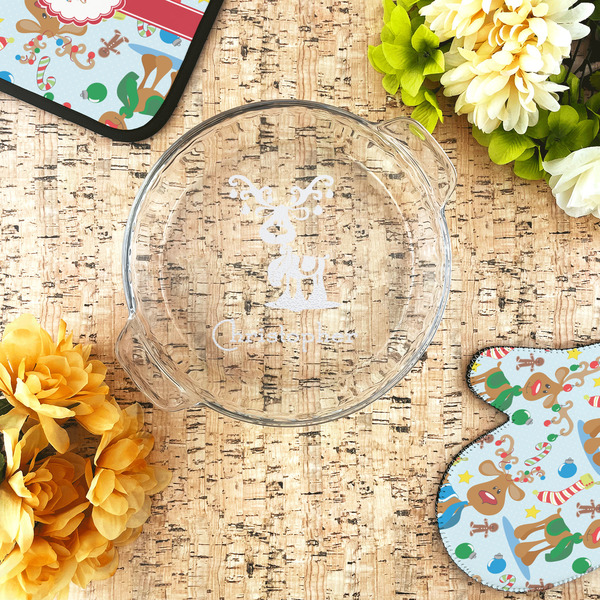 Reindeer Glass Pie Dish - LIFESTYLE
