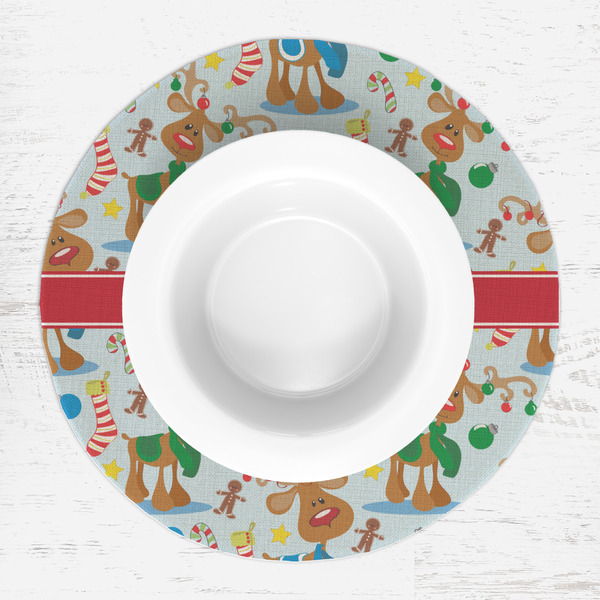 Reindeer Round Linen Placemats - LIFESTYLE (single)