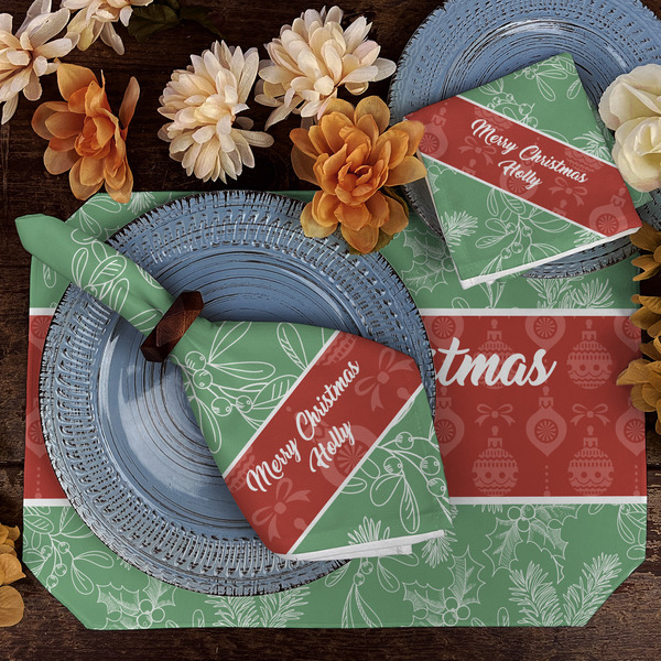 Christmas Holly Dining Set