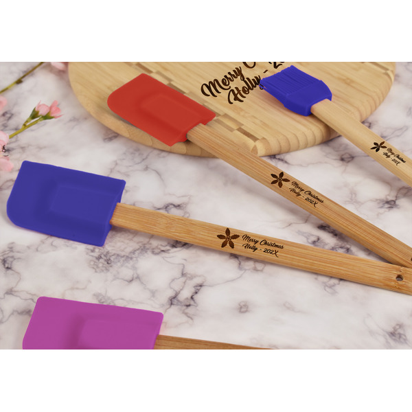 Christmas Holly Silicone Spatula - Blue - Lifestyle
