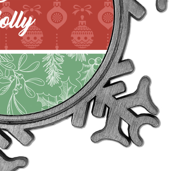 Christmas Holly Vintage Snowflake - Detail
