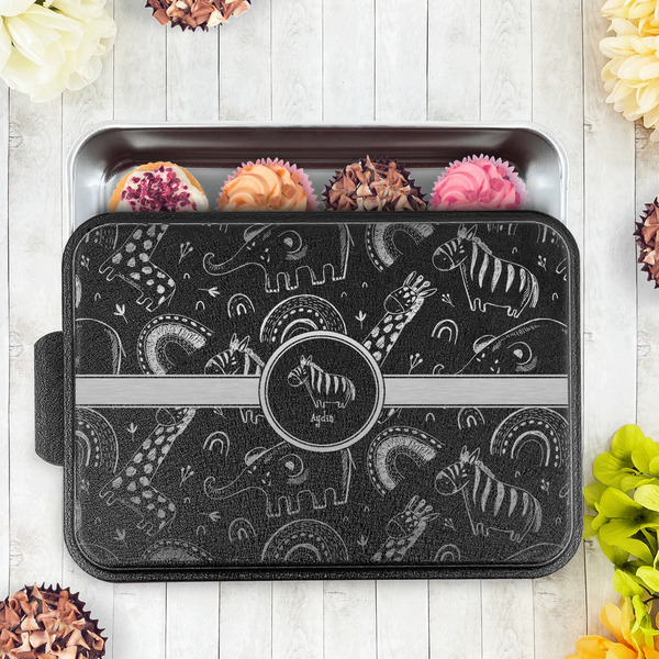 Safari Aluminum Baking Pan - Black Lid - LIFESTYLE