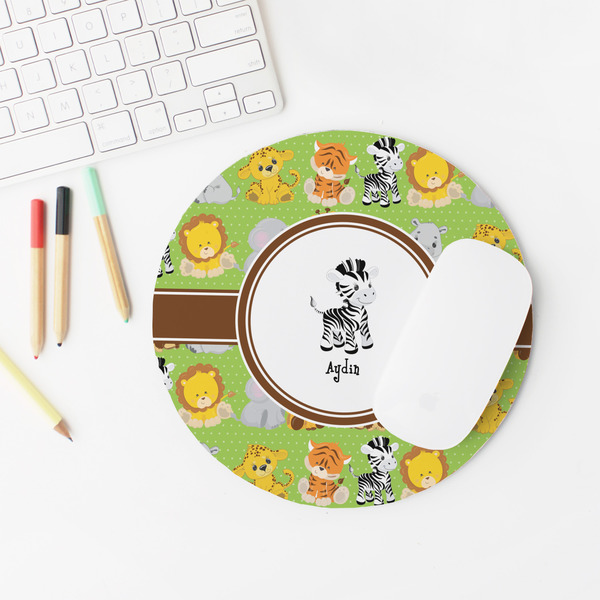 Safari Round Mousepad - LIFESTYLE 2