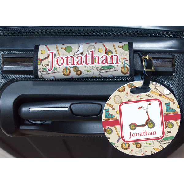 Vintage Sports Round Luggage Tag & Handle Wrap - In Context