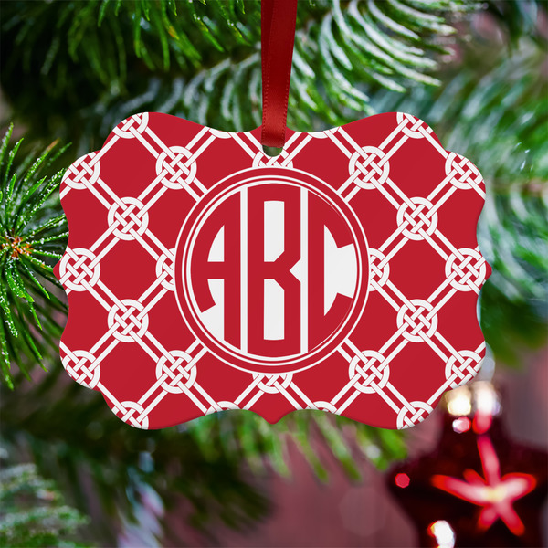 Celtic Knot Metal Benilux Ornament - Lifestyle