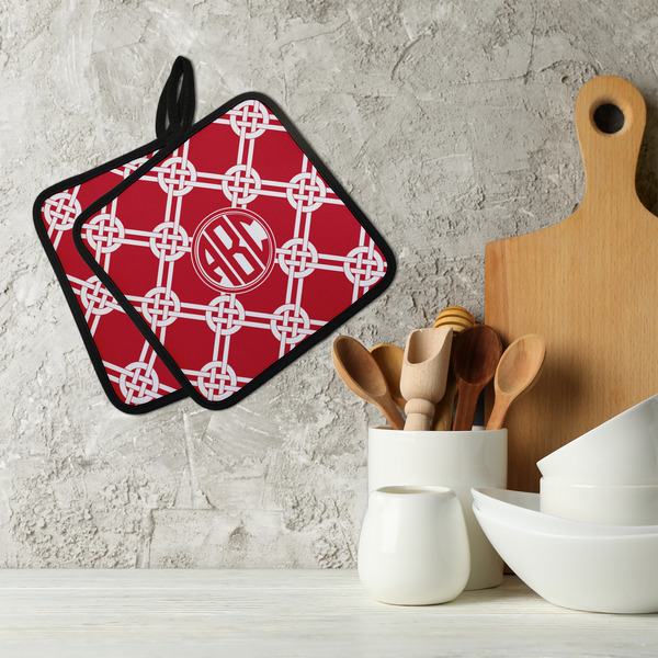 Celtic Knot Neoprene Pot Holder - Set of 2  LIFESTYLE