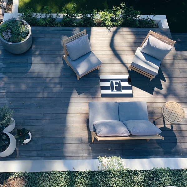 Horizontal Stripe 2'x3' Patio Rug - In Context