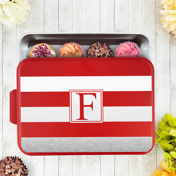 Horizontal Stripe Aluminum Baking Pan - Red Lid - LIFESTYLE