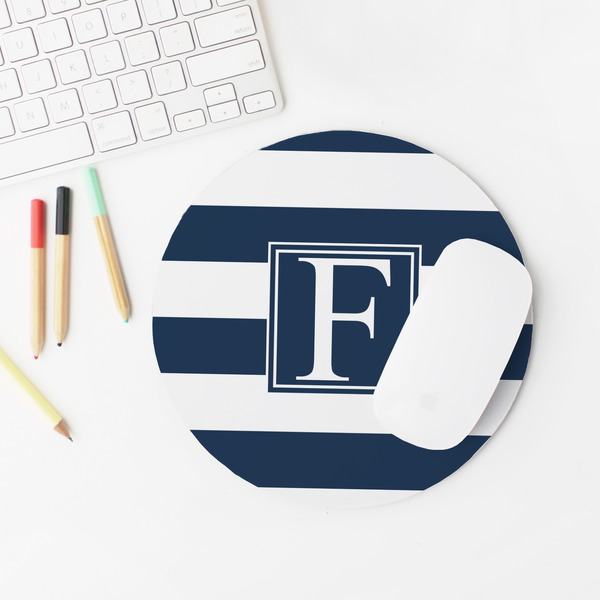 Horizontal Stripe Round Mousepad - LIFESTYLE 2