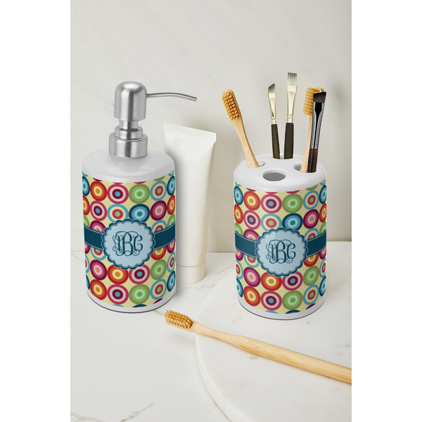 Retro Circles Ceramic Bathroom Accessories - LIFESTYLE (toothbrush holder & soap dispenser)