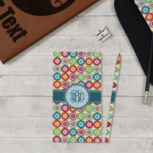 Retro Circles Colored Pencils - In Context