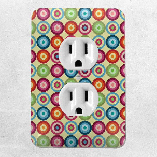 Retro Circles Electric Outlet Plate - LIFESTYLE