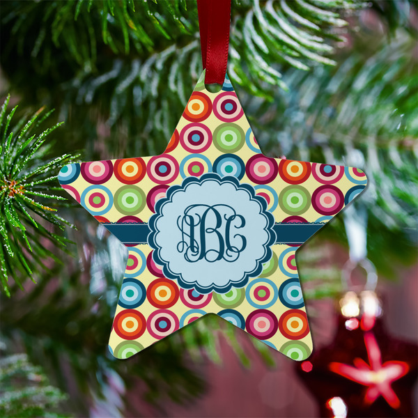 Retro Circles Metal Star Ornament - Lifestyle