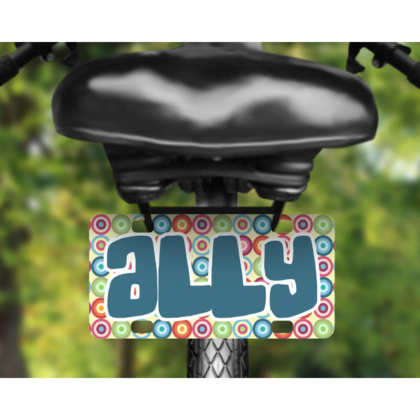 Retro Circles Mini License Plate on Bicycle