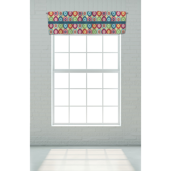 Retro Circles Valance - On window