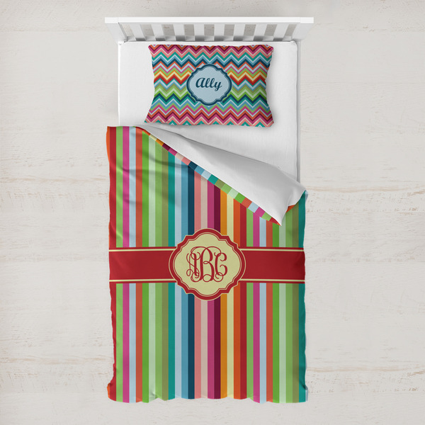 Custom Retro Vertical Stripes Toddler Bedding Set - With Pillowcase (Personalized)