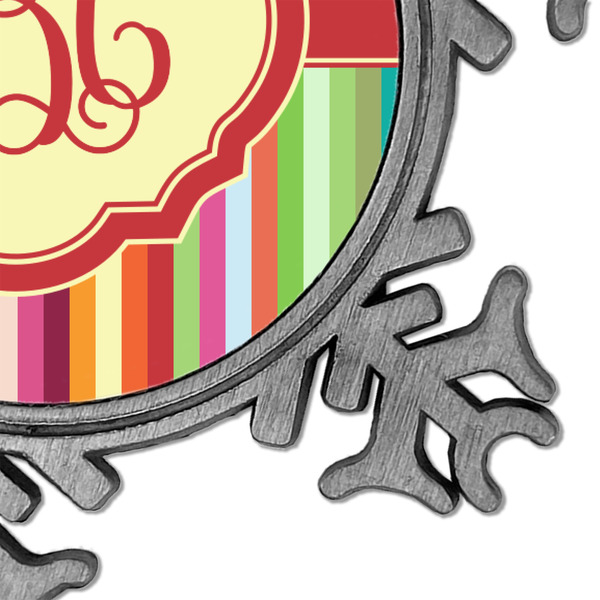 Retro Vertical Stripes Vintage Snowflake - Detail