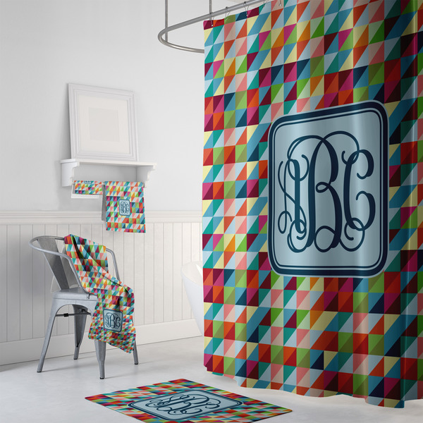 Retro Triangles Bath Towel Sets - 3-piece - In Context