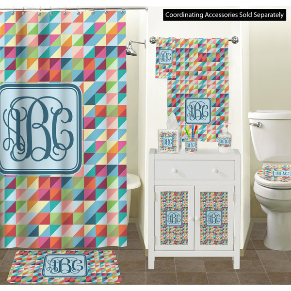 Retro Triangles Bathroom Scene