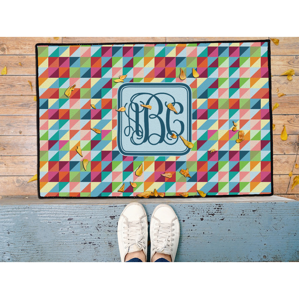 Retro Triangles Door Mat - LIFESTYLE (Med)