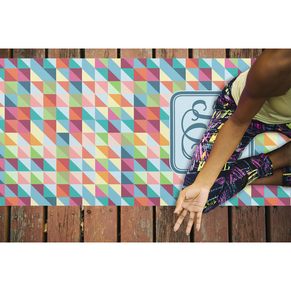 Retro Triangles Yoga Mats - LIFESTYLE