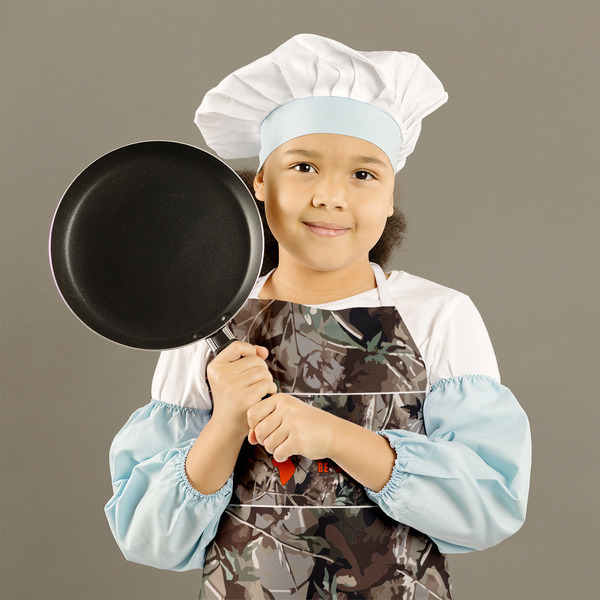 Hunting Camo Kid's Aprons - Medium - Lifestyle