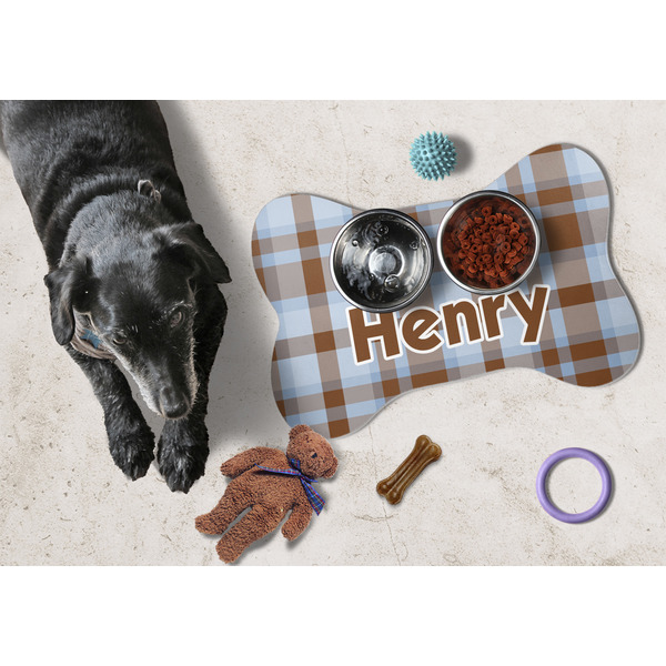 Two Color Plaid Bone Shaped Mat w/ Food & Water