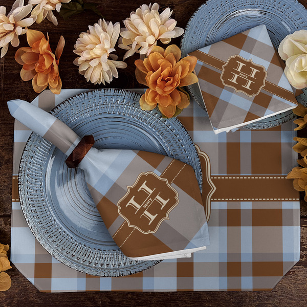 Two Color Plaid Dining Set