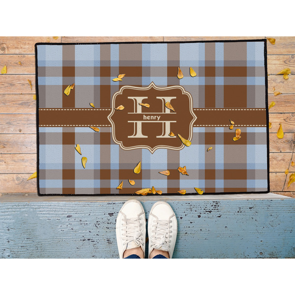 Two Color Plaid Door Mat - LIFESTYLE (Med)