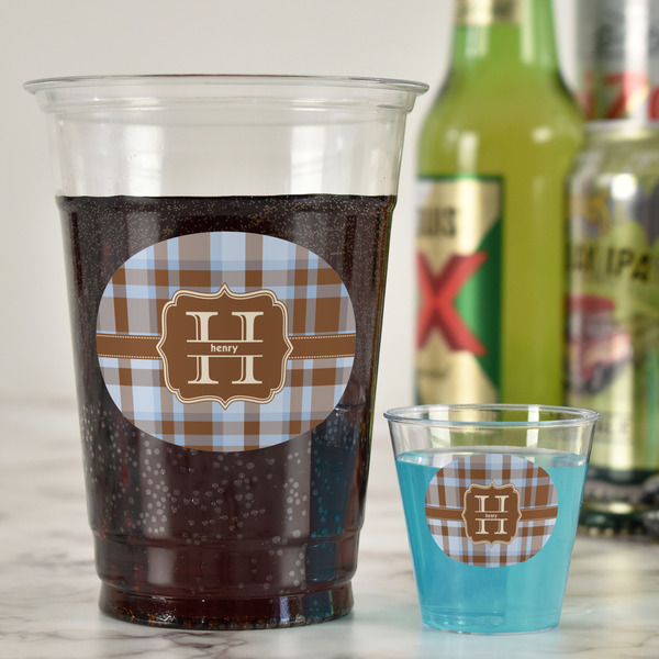 Two Color Plaid Party Cups - 16oz - In Context