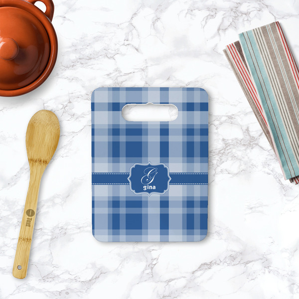 Plaid Rectangle Trivet with Handle - LIFESTYLE