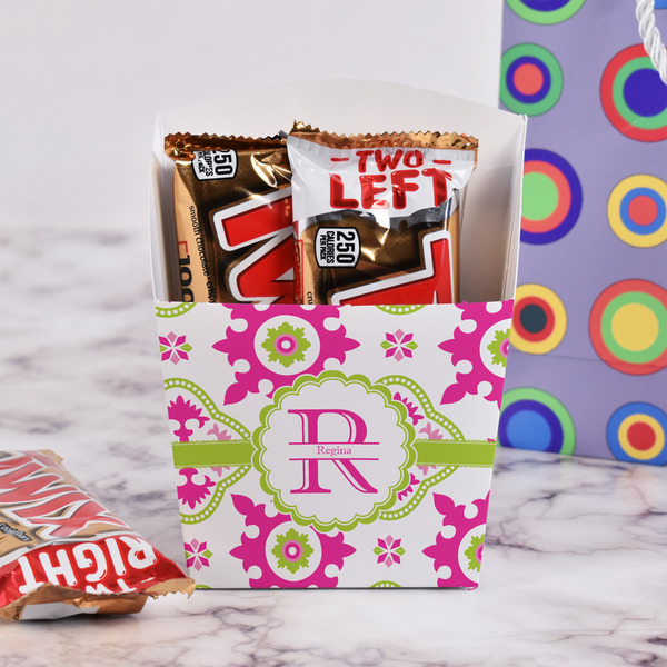 Suzani Floral French Fry Favor Box - w/ Treats View