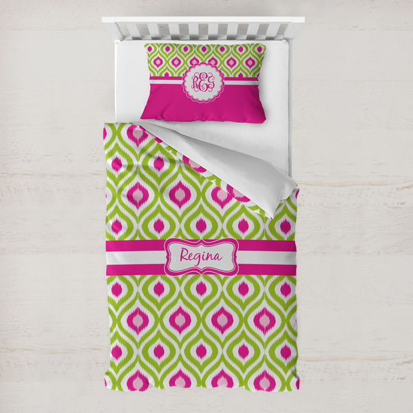 Custom Ogee Ikat Toddler Bedding Set - With Pillowcase (Personalized)