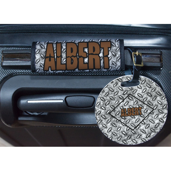 Diamond Plate Round Luggage Tag & Handle Wrap - In Context