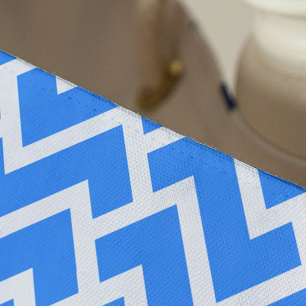 Zigzag Large Rope Tote - Close Up View