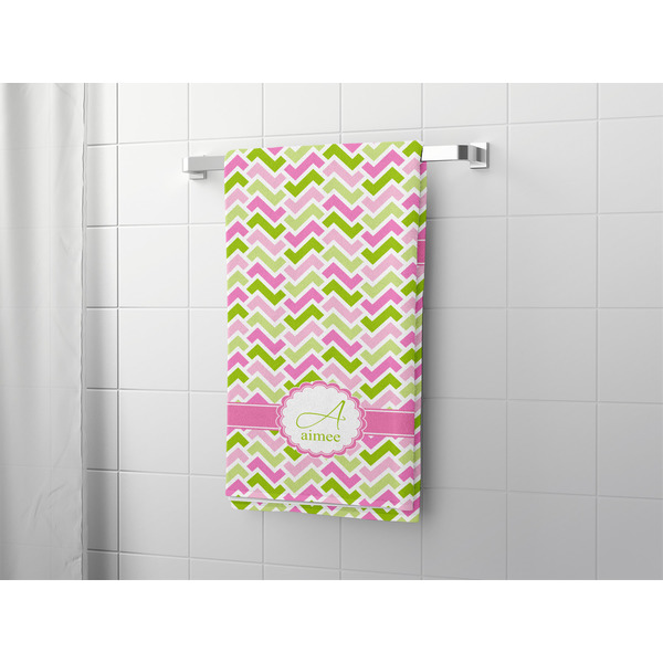 Pink & Green Geometric Bath Towel - LIFESTYLE