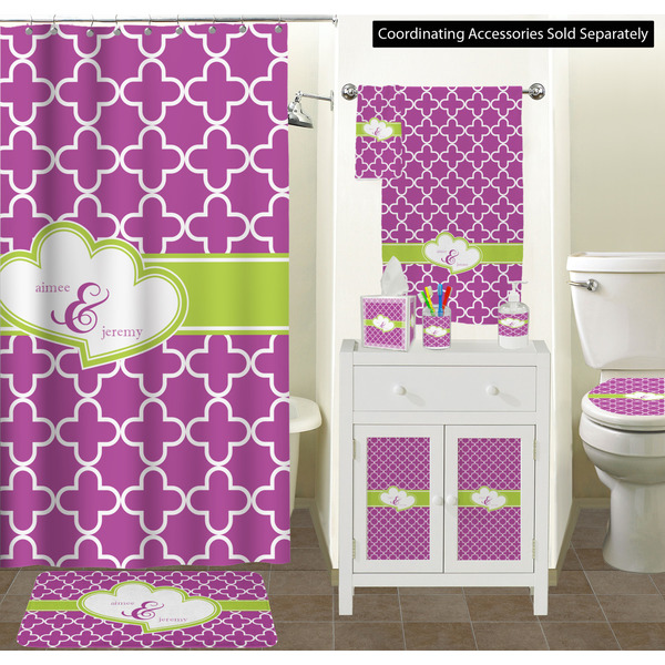 Clover Bathroom Scene