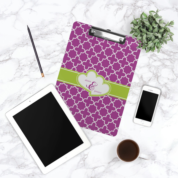 Clover Clipboard - Lifestyle Photo