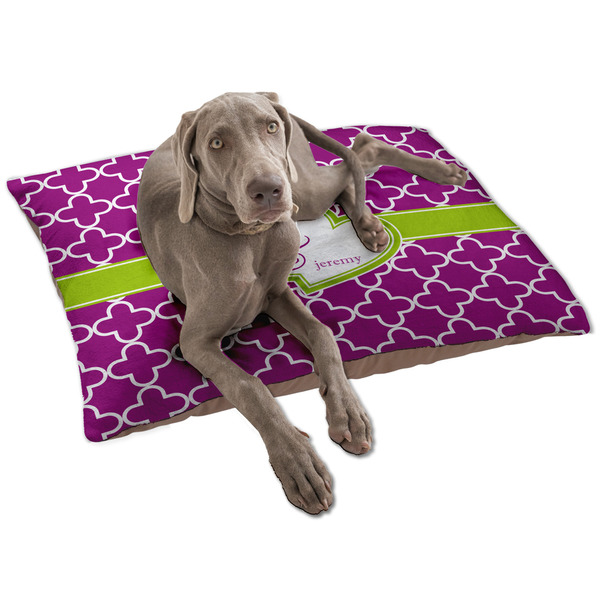 Clover Dog Bed - Large LIFESTYLE