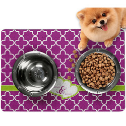 Clover Dog Food Mat - Small w/ Couple's Names