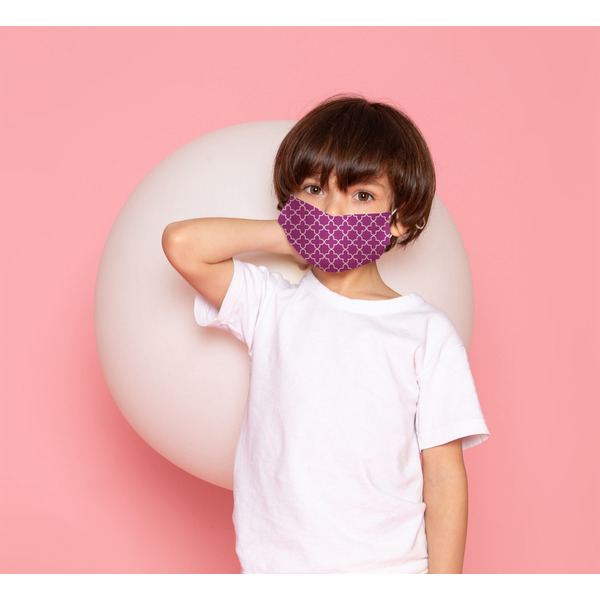 Clover Mask1 Child Lifestyle