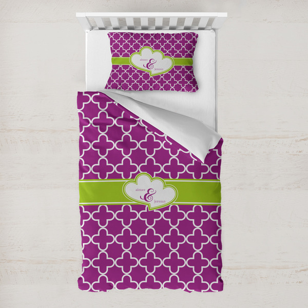 Custom Clover Toddler Bedding Set - With Pillowcase (Personalized)