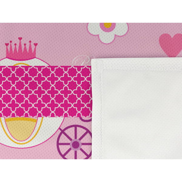 Princess Carriage Cooling Towel- Detail