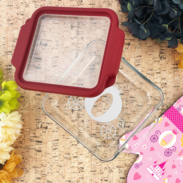 Princess Carriage Glass Cake Dish - LIFESTYLE (8x8)