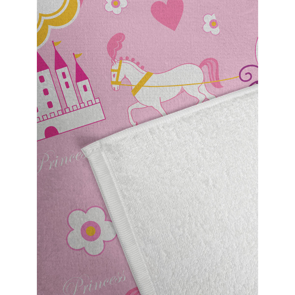 Princess Carriage Golf Towel - Detail