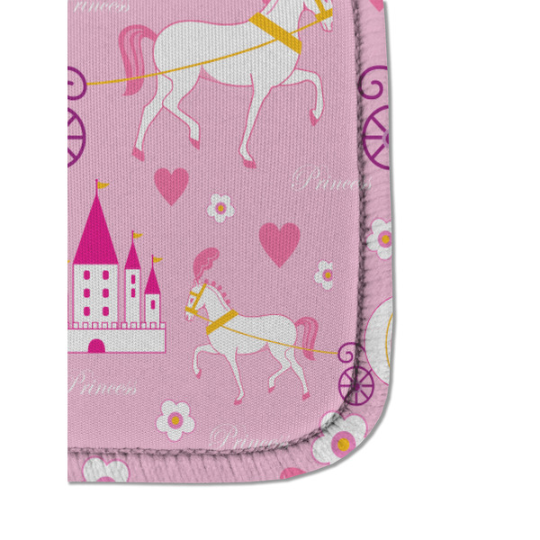 Princess Carriage Sanitizer Holder Keychain - Detail