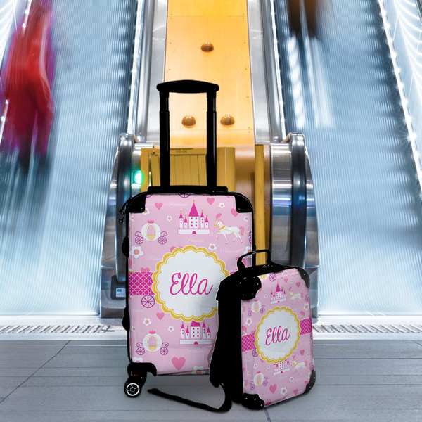Princess Carriage Suitcase Set 4 - IN CONTEXT