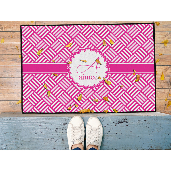 Square Weave Door Mat - LIFESTYLE (Med)