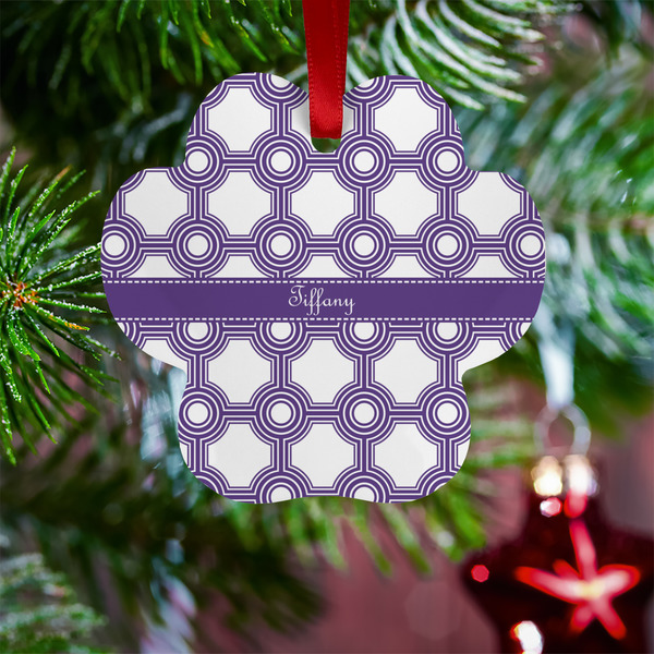 Connected Circles Metal Paw Ornament - Lifestyle