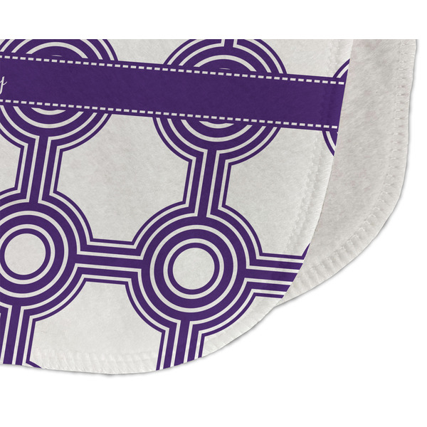 Connected Circles Old Burp Detail